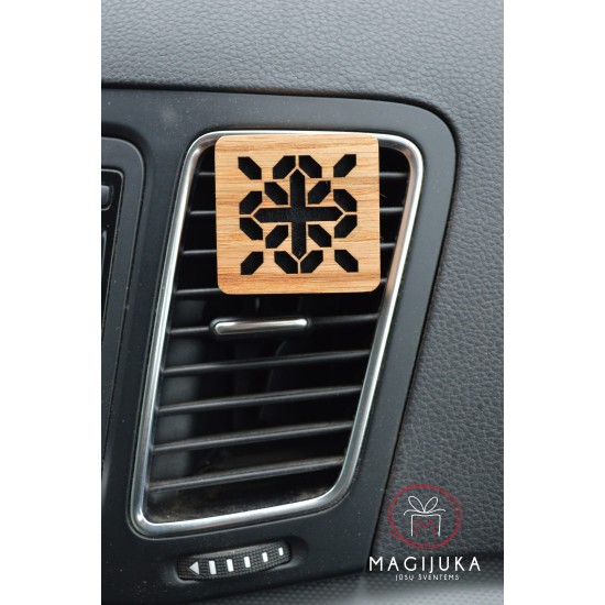 Medinis automobilio kvapas kvadratinis "Ornamentai" 2
