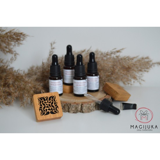 Medinis automobilio kvapas kvadratinis "Ornamentai" 3