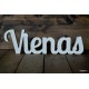 Pastatomas medinis užrašas "Vienas"