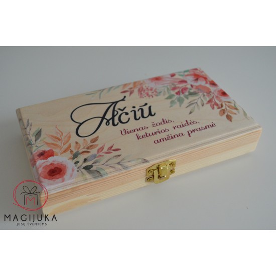 Medinė dėžutė šokoladui "Ačiū"