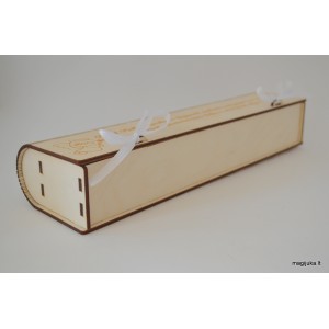 Dėžutė krikšto žvakei atverčiama