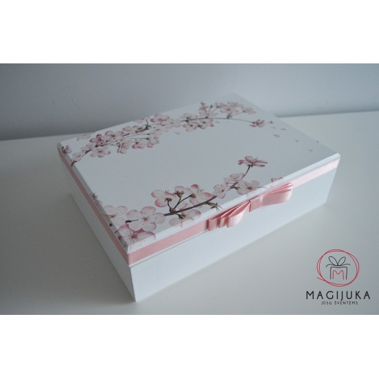 Elegantiška dėžutė "Sakuros"